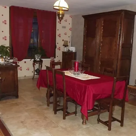 Au Fil De L'aire Hotel *